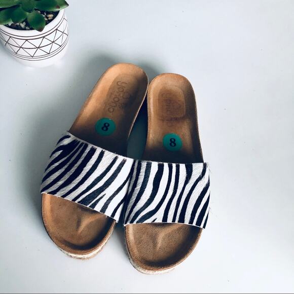 Yokono Women's 8 Calf Hair Animal Print Orthotic Comfort Slide Sandal - Picture 5 of 16